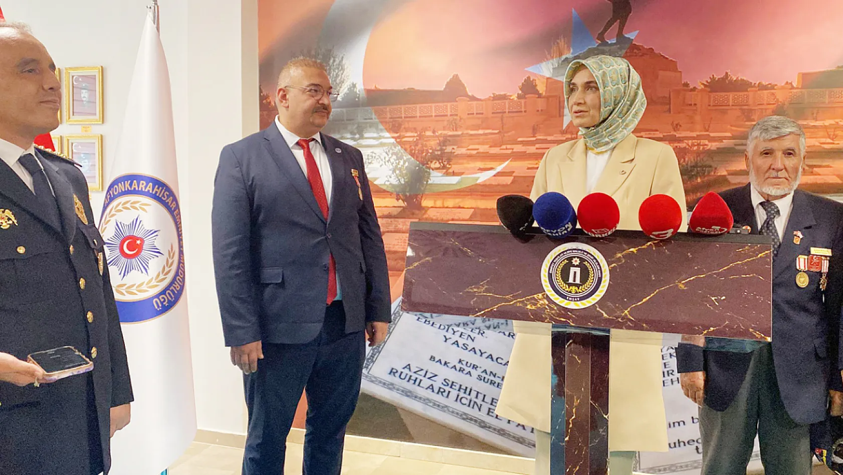 Afyon İl Protokolü'nden EMŞAV'a Ziyaret: Vali Yiğitbaşı Önemli Bir Mesaj Verdi