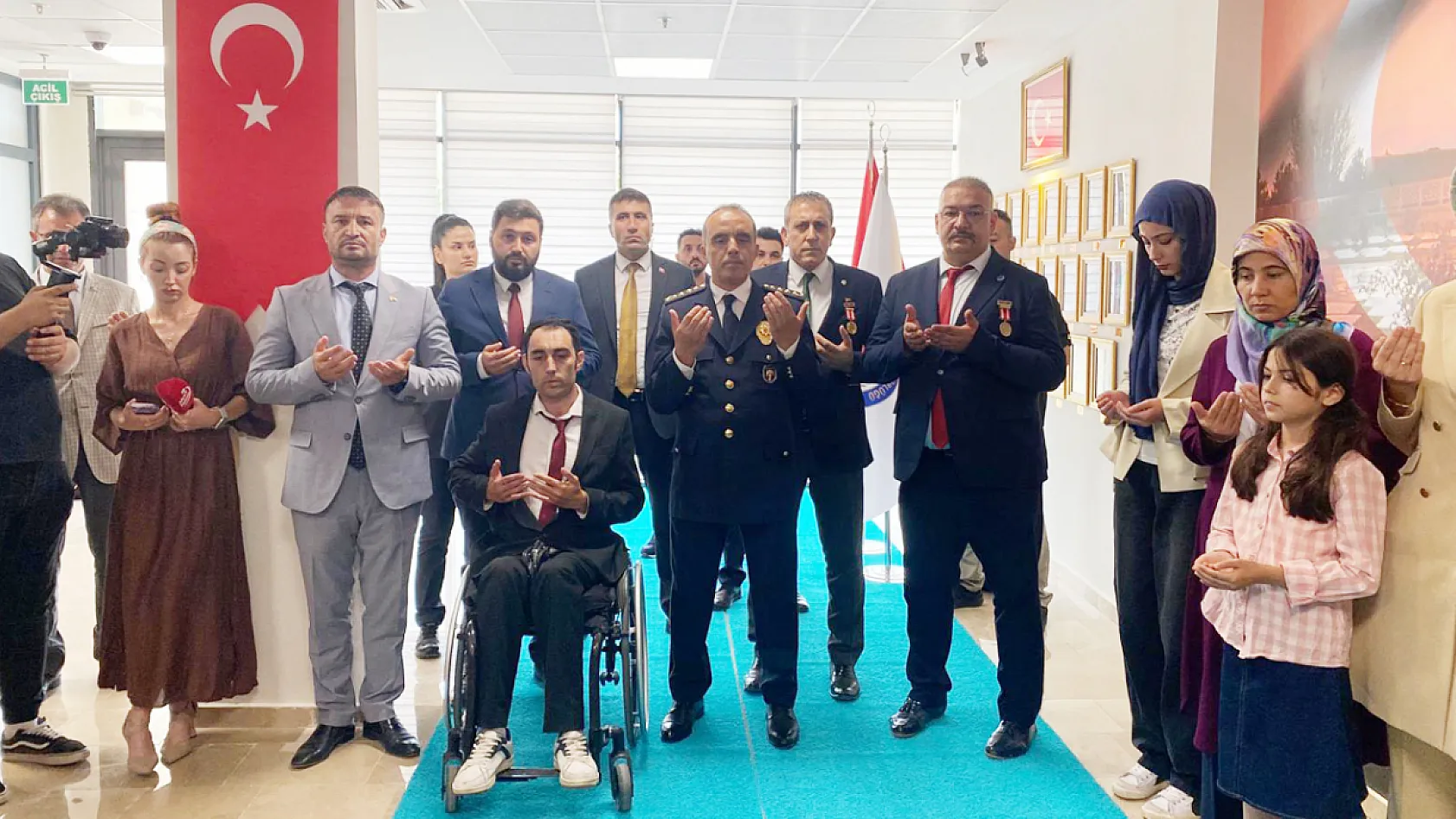 Afyon İl Protokolü'nden EMŞAV'a Ziyaret: Vali Yiğitbaşı Önemli Bir Mesaj Verdi