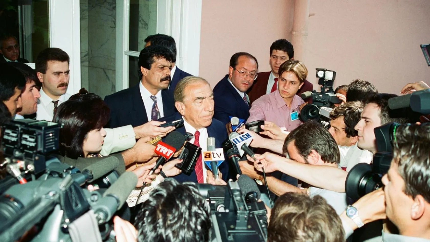 'Başbuğumuz, Türk Milleti'ne Öncü Olmuştur'