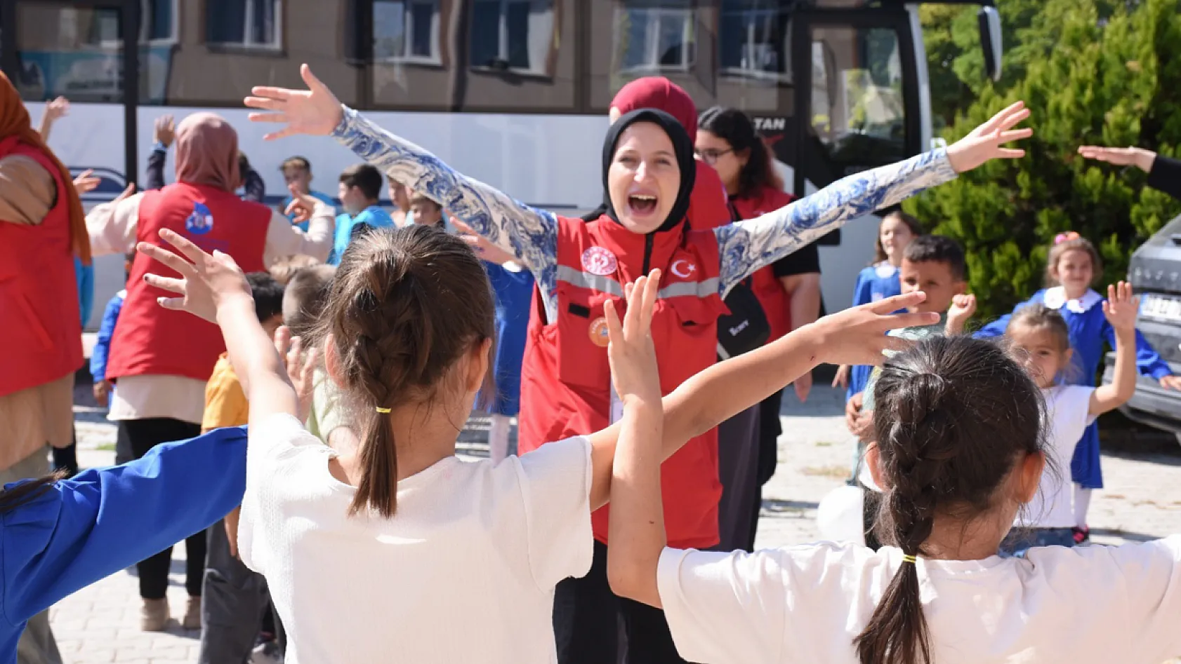 Gönüllerinde Sosyal Sorumluluk Var