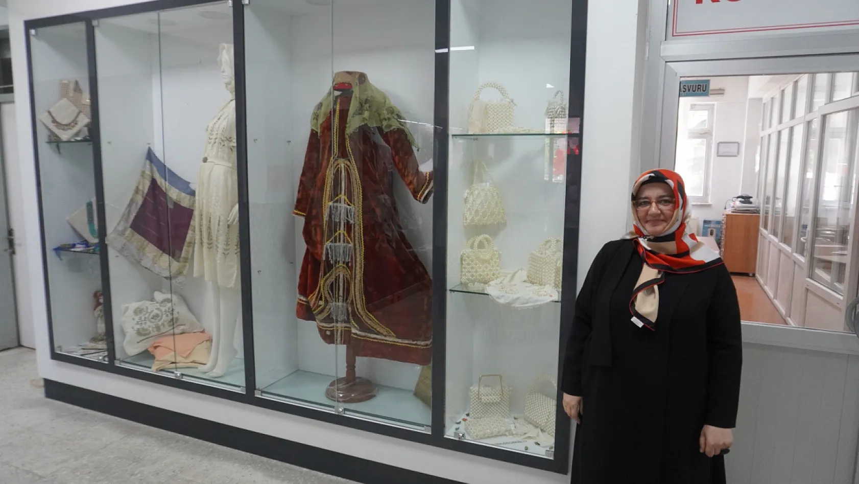 HEM'de Çocukların Gönlü Alındı, Üretenler İçin Vitrin Açıldı