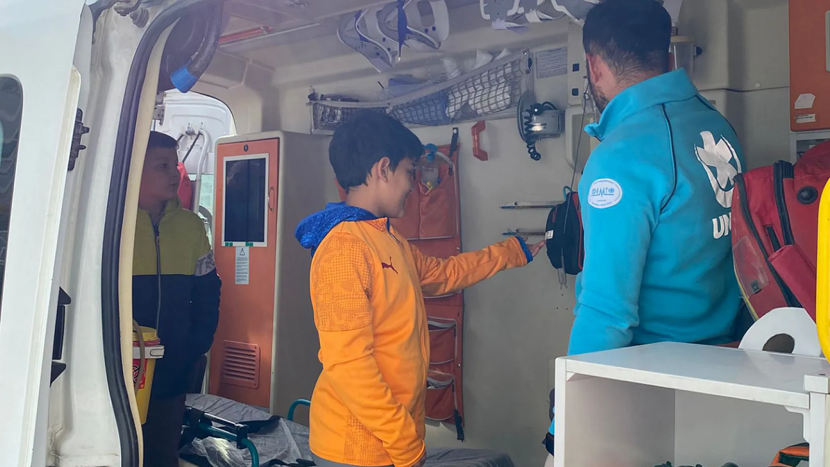 Hoca Ahmet Yesevi İlkokulu'nda Sağlıklı Gelecek Eğitimi