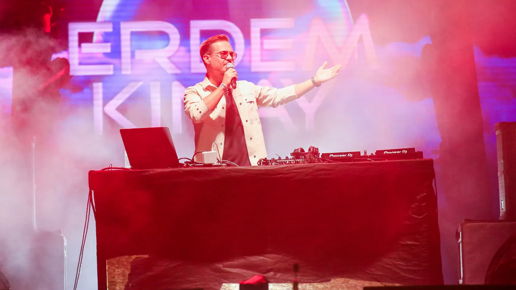 Sanat ve sporda yıldızlar geçidi