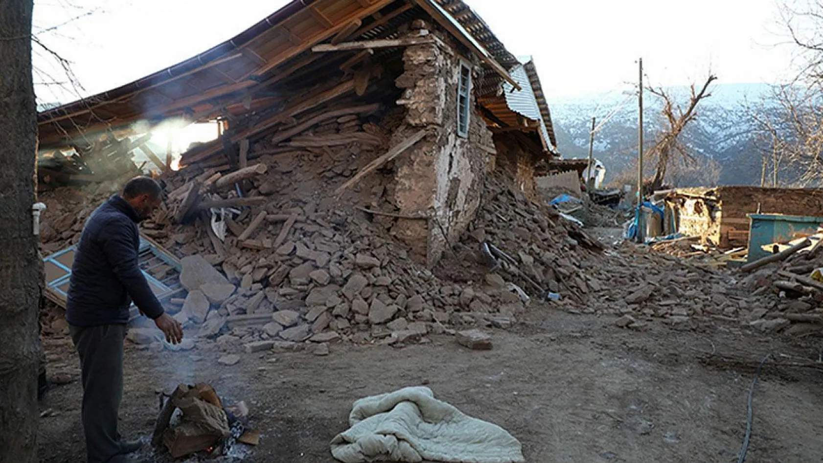 Son 25 Yılda Türkiye'nin Yaşadığı Büyük Depremler