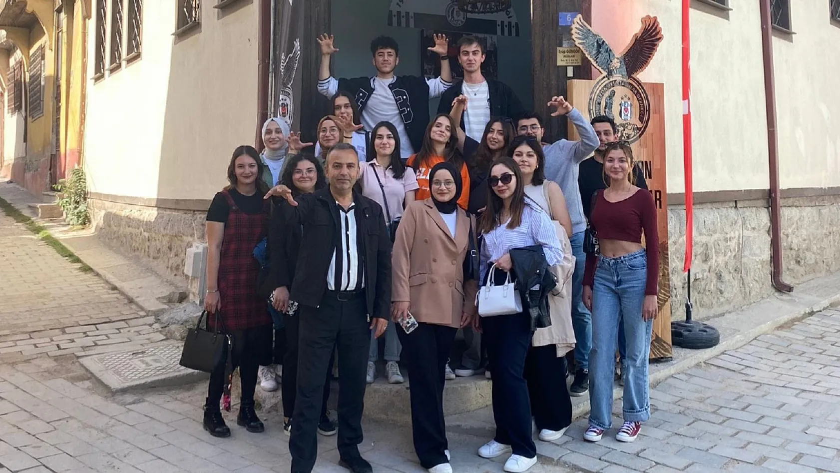 Uzun Çarşı'nın Gönüllü Turizm Elçisi