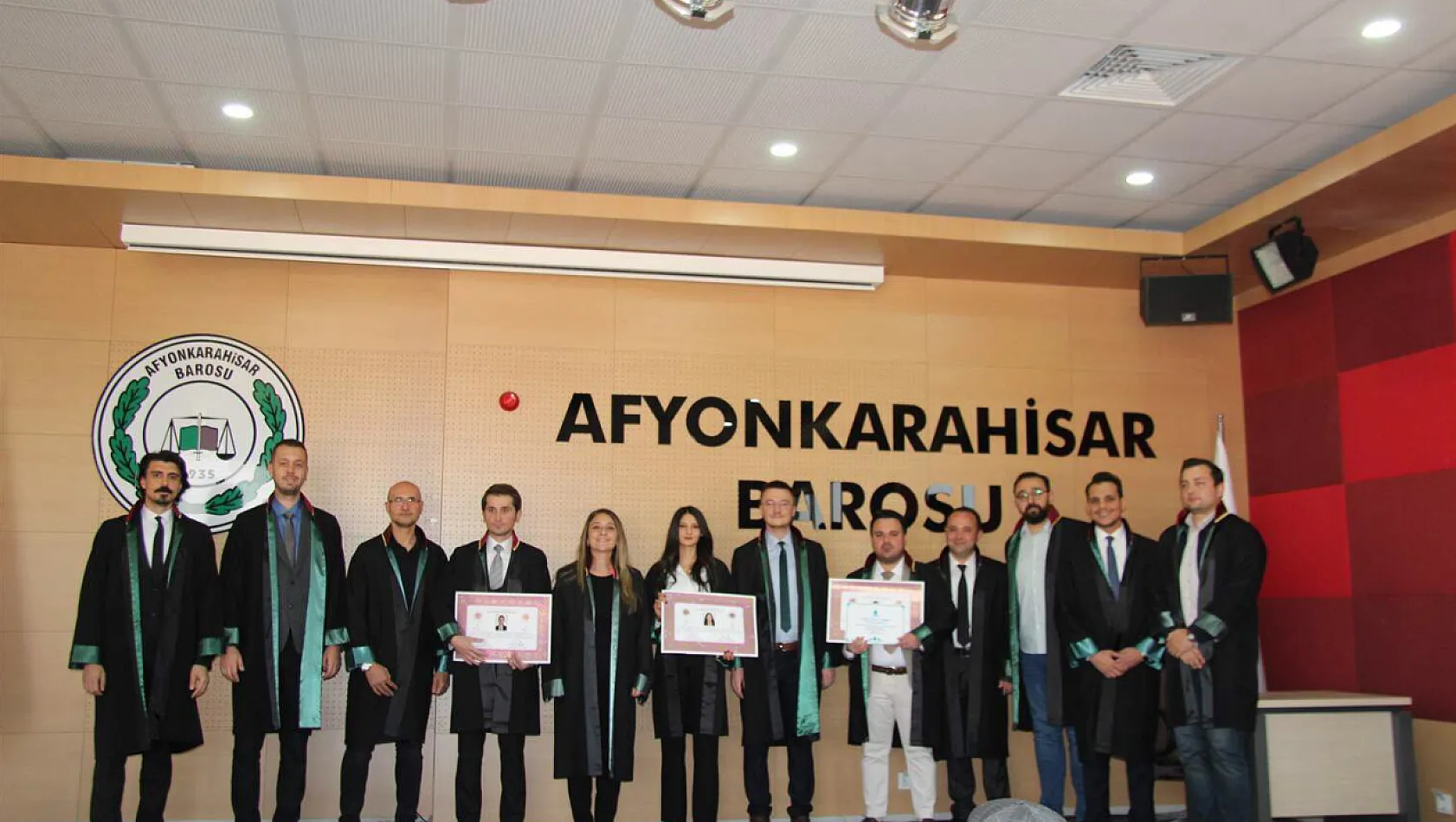 Afyon Barosuna 3 Avukat Daha Katıldı