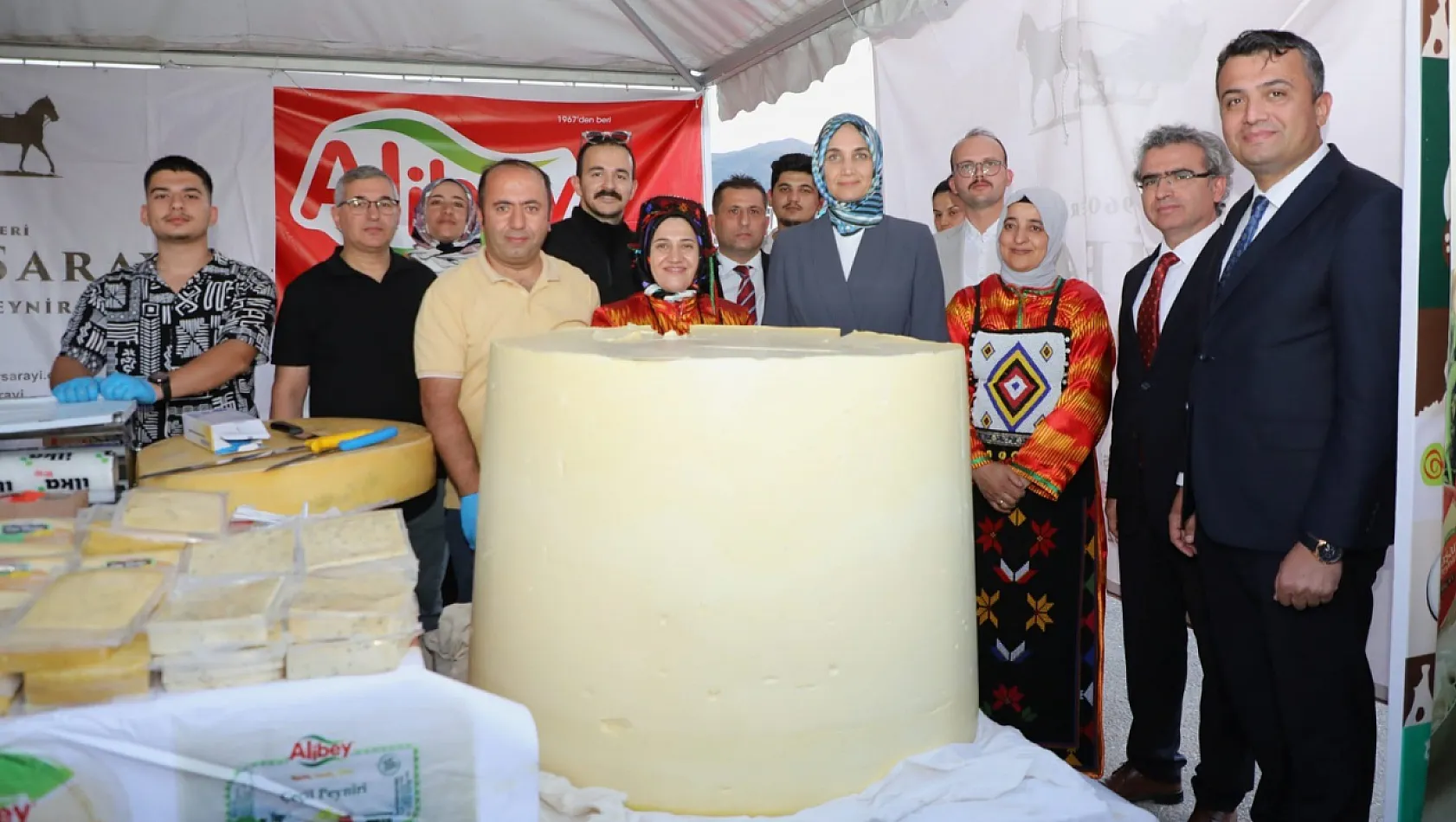 Ardahanlı Kadın Üreticiler Gastro Festivali'nde