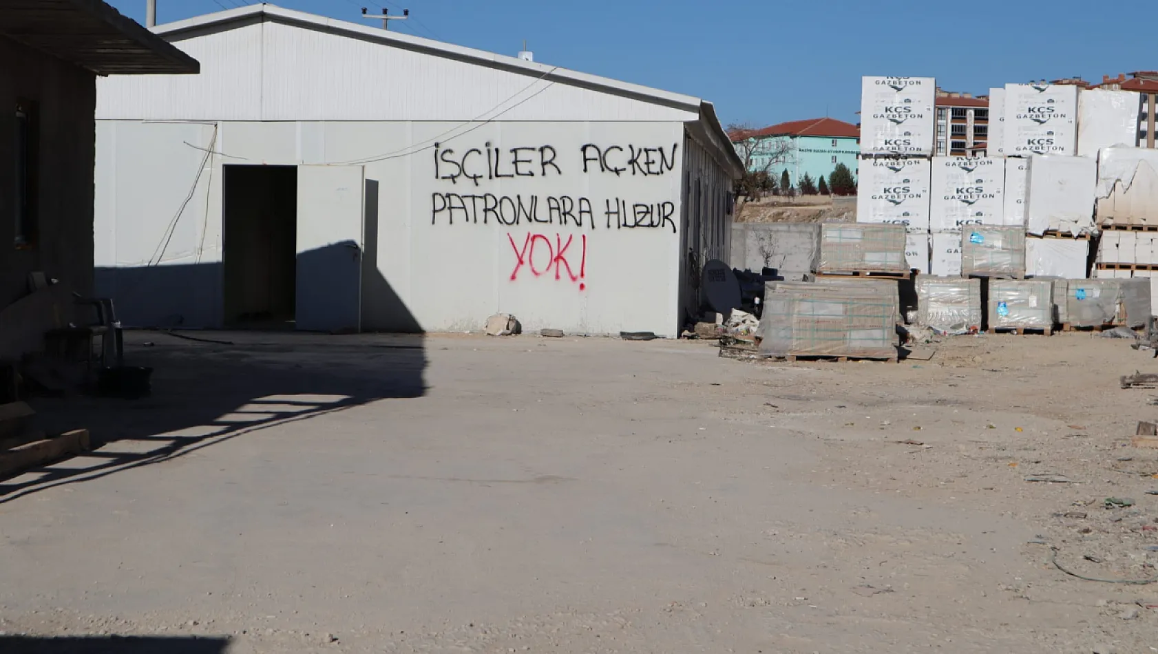 Bolvadin'deki İşçi Eylemine CHP'den Destek