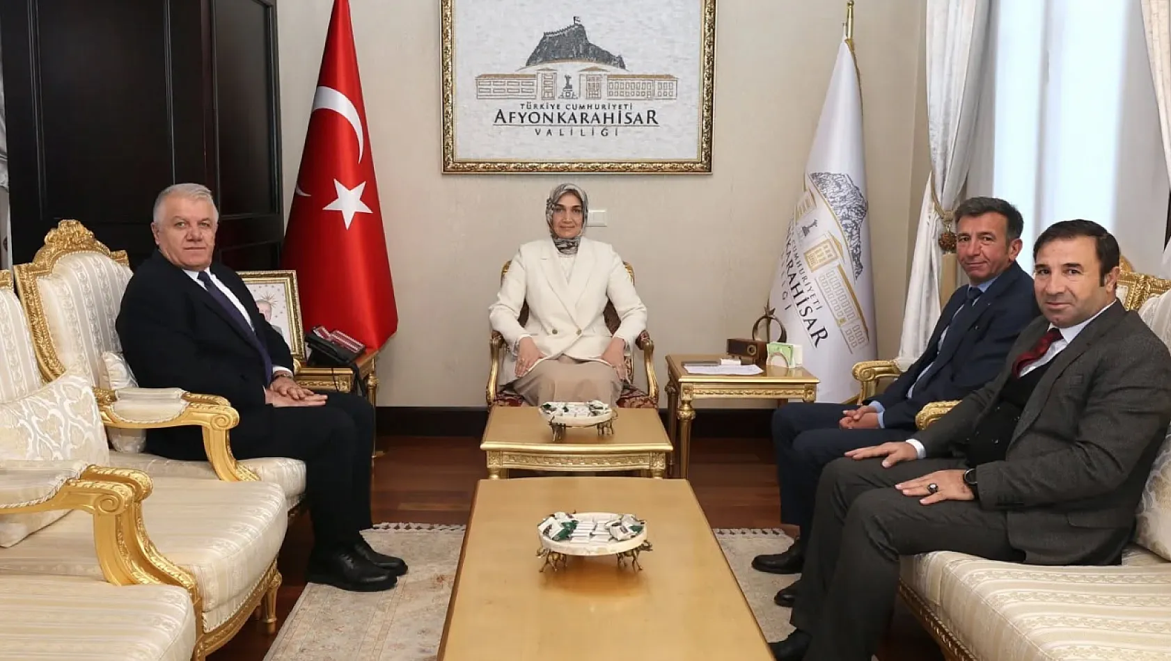 Cezaevi Müdürlerinden Vali Yiğitbaşı'na Brifing