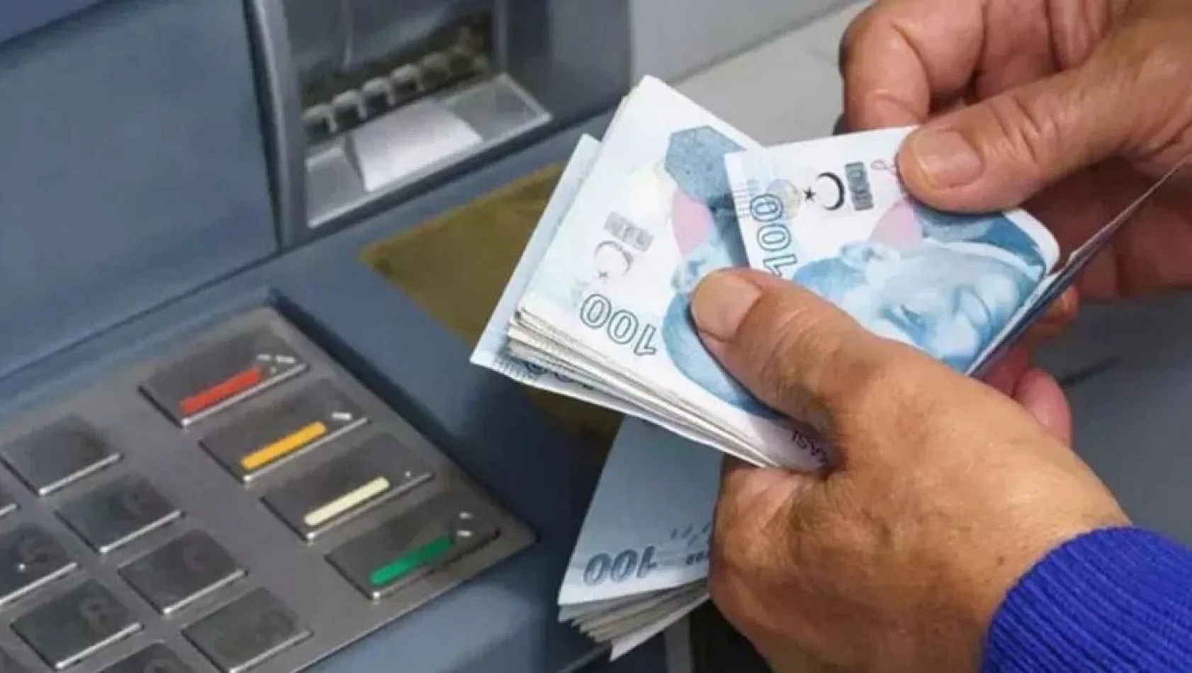 Dikkat ATM'lerde Bu İşlemlerde Kartlar ATM tarafından Yutulacak!