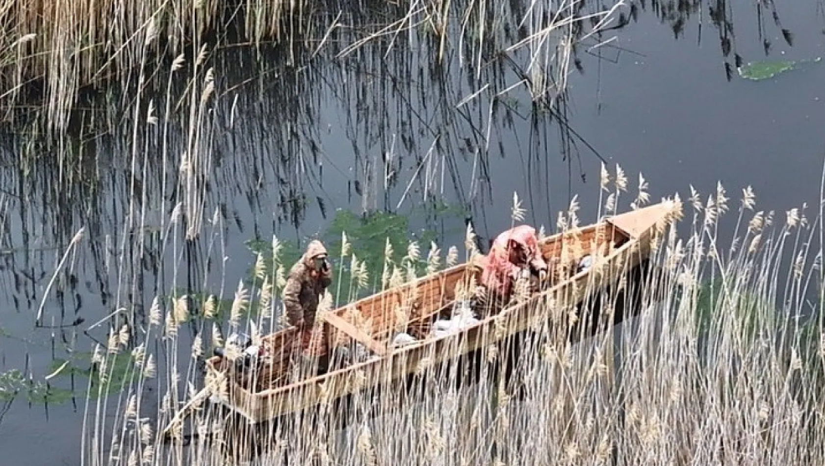 Eber Gölü'nde Kaçak Avcılığa Geçit Yok