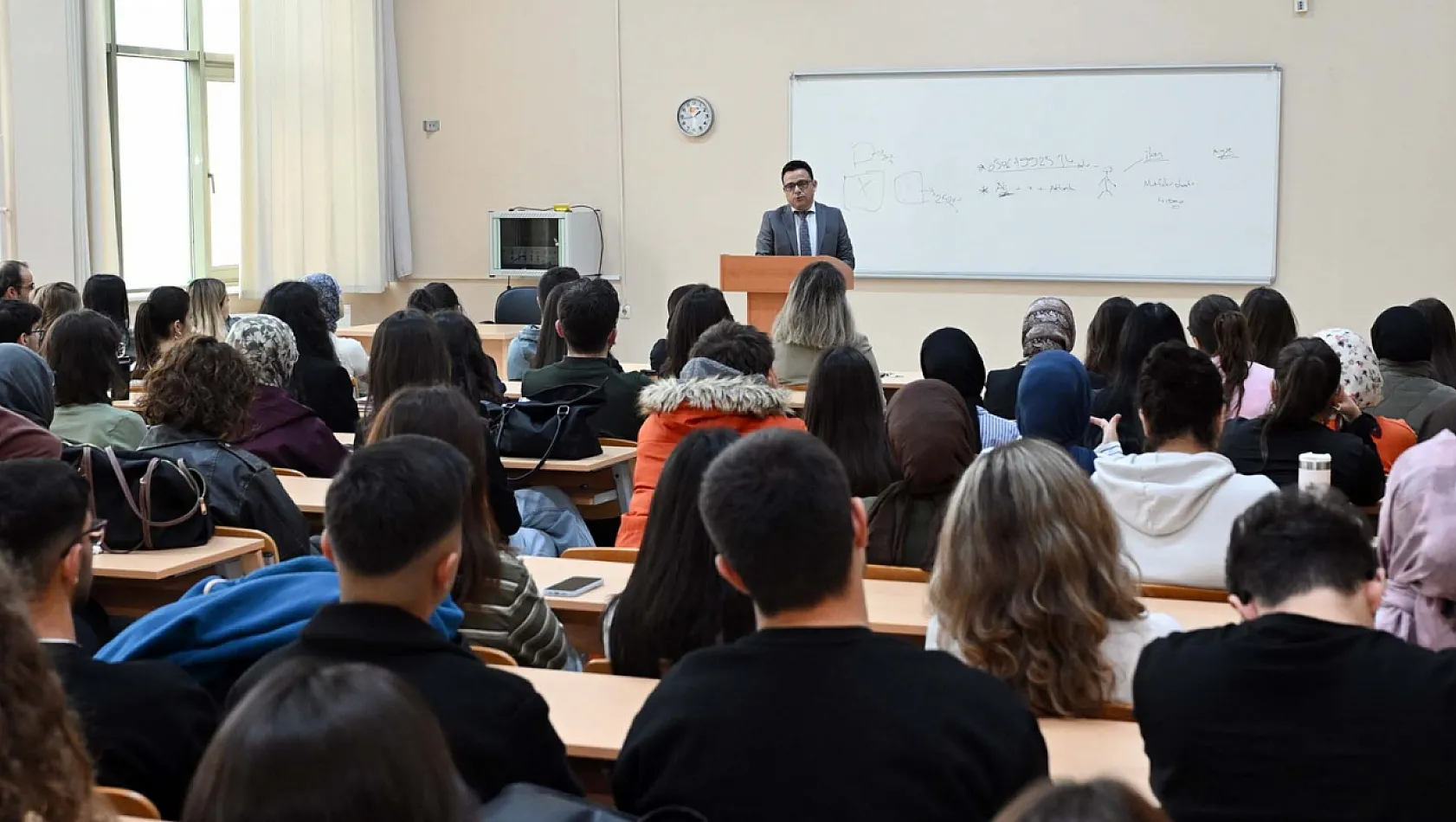 'Geleceğinizi Tehlikeye Atıyorsunuz': Iban'ını Kiralayan Yandı! Savcıdan Çok Sert Uyarı