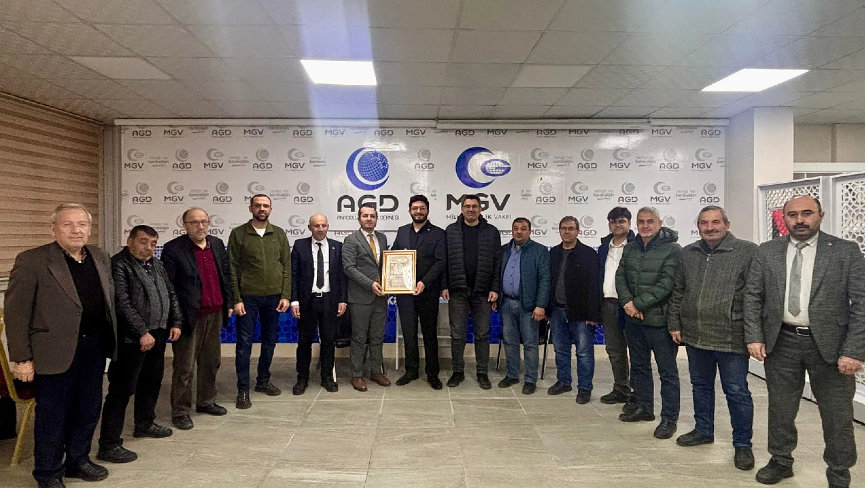 Milli Görüş Teşkilatları Omuz Omuza… Saadet Partisi'nden AGD'ye Ziyaret