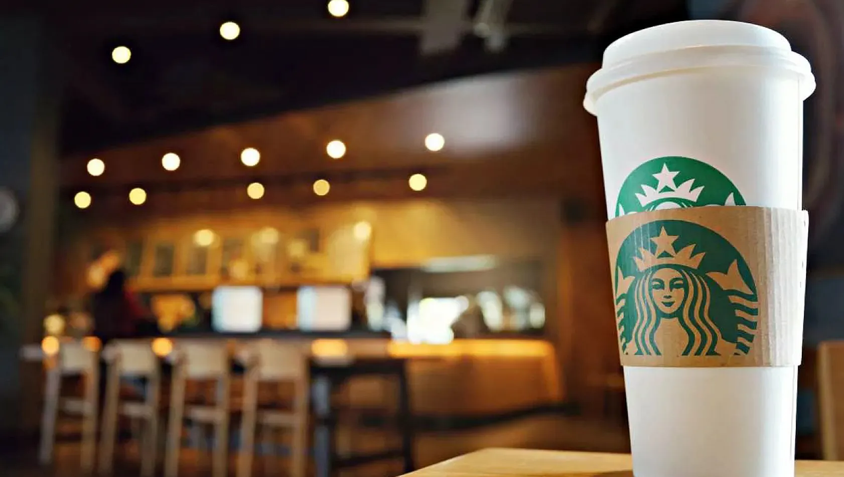 Starbucks Fil Dışkısı Kullandı Mı?