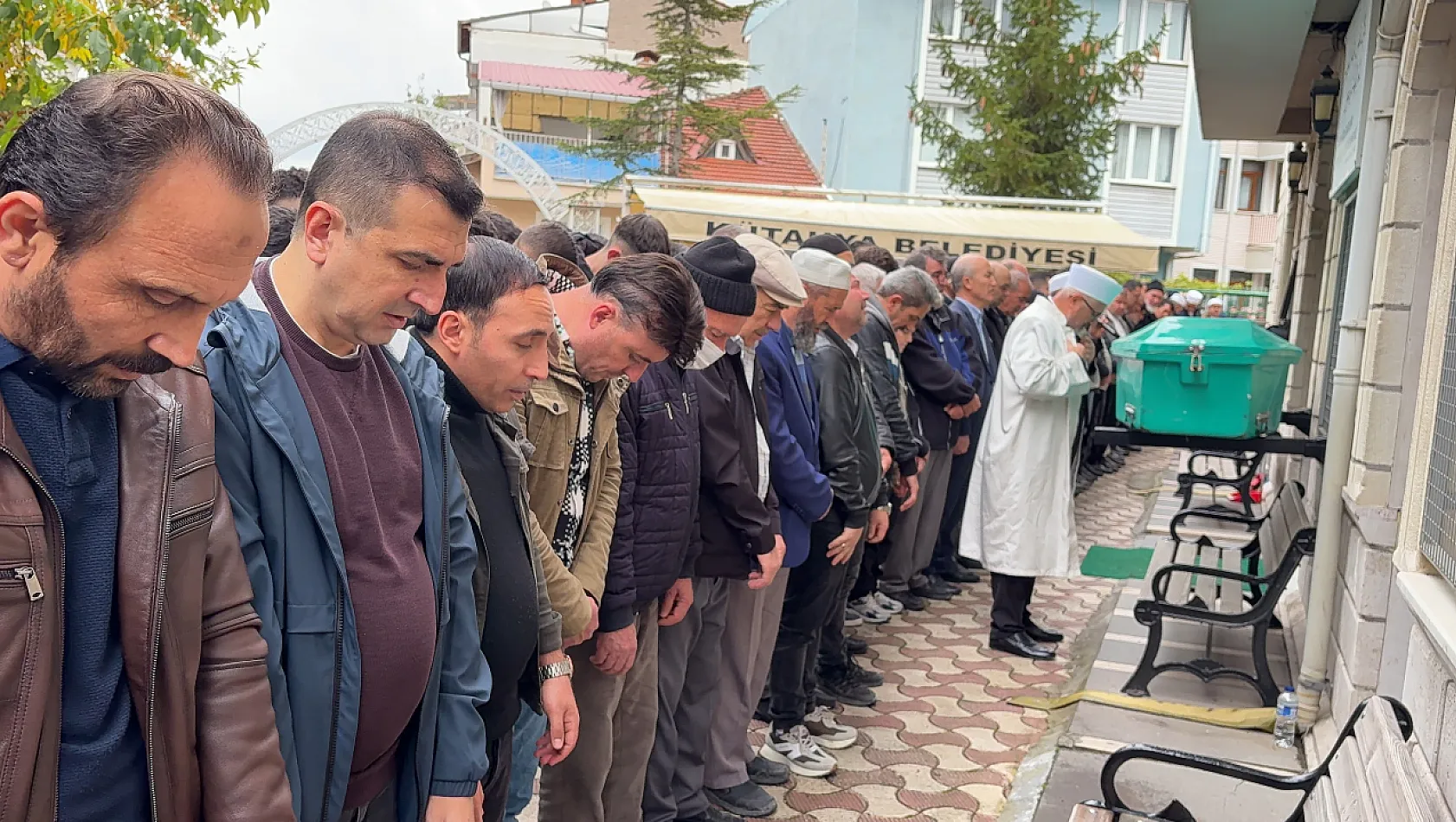 Trenin Çarptığı 18 Yaşındaki Genç Toprağa Verildi