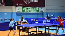Afyon'da150 Sporcu Masa Tenisinde Mücadele Ediyor