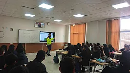 Afyon'un 7 İlçesinde Jandarma Ekipleri Trafik Eğitim Verdi