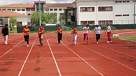 AKÜ'de 'Özel' Spor Şenliği Düzenlendi