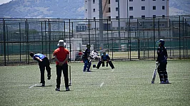 Büyük Kadınlar Kriket'te Büyük Mücadele