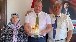 Kaymakama Sürpriz Doğum Günü Kutlaması