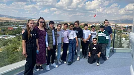 Öğrenciler Burada Farklı Bir Dünya'ya Yolculuk Yapıyor