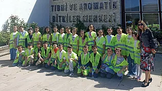 3'üncü Sınıf Öğrencileri, 81 Bitki Çeşidini İnceledi