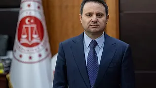 Adalet Bakanlığı'na 15 Bin Personel Alım Başvuruları Yarın Başlıyor