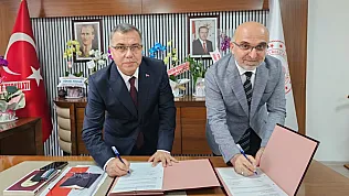 Afyon'da Öğrenciler İçin Yeni Dönem: Örgün Eğitimle Birlikte Hafızlık İmkanı