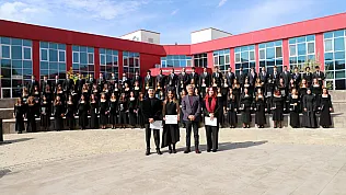 AKÜ'de 103. Yıl Coşkusu: Kocatepe'nin Zirvesinde Cumhuriyet Meşalesi Yeniden Tutuştu!