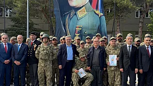 Bir Günlüğüne Asker Olmanın Gururunu Yaşadılar