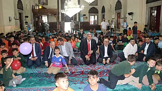 Camiler Çocuk Sesleriyle Şenlendi