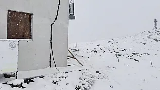Kütahya'ya Mevsimin İlk Karı Yağdı! Gediz Akdağ Yaylası Beyaza Büründü