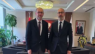 Sağlık Müdürü Öztürk, Bakan Yardımcısı Okumuş'u Ziyaret Etti