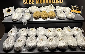 11,5 Kilo Uyuşturucuyu Afyon Polisinden Kaçıramadı