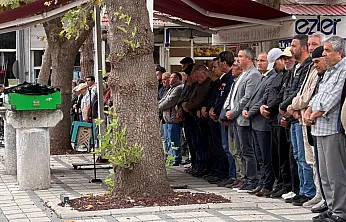 39 Yılda 19 Seçime Girdi!  Afyon'un Renkli Adayı Hayatını Kaybetti