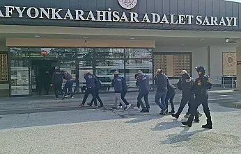 Afyon'da 5 DEAŞ'li Tutuklandı