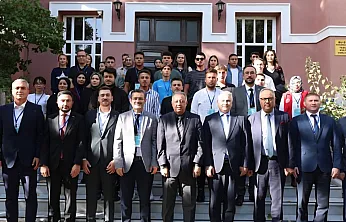 Afyon'da Akran Gücü, Etkisini Gösteriyor Gençler Ve Aileler, Bağımsızlık İçin Seferber