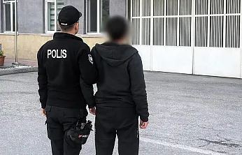 Afyon'da Aranan Şahıs Polisten Kaçamadı