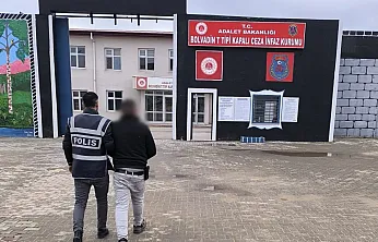 Afyon'da Bir Eş Katili, Bir Dolandırıcı Cezaevine Gönderildi