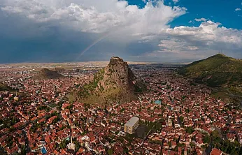 Afyon'da Bu Pazar Seçim Olsa, Hangi Parti Kaç Milletvekili Çıkarır?
