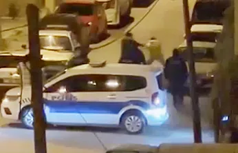 Afyon'da Elinde Döner Bıçağıyla Ev Bastı! Evdeki Kadın Son Anda Kurtuldu