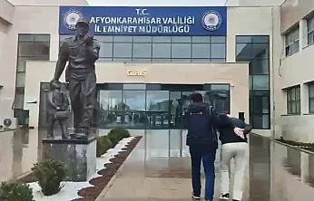 Afyon'da FETÖ Hükümlüsü Evinin Gizli Bölmesinde Yakalandı