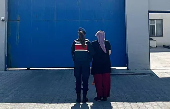 Afyon'da Gece Yarısı Yağma Suçlusuna Jandarma Baskını