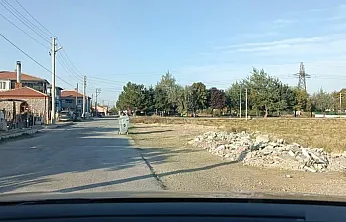 Afyon'da Mahalleli Çileden Çıktı: Belediyeye Defalarca Bildirdiler..!