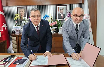 Afyon'da Öğrenciler İçin Yeni Dönem: Örgün Eğitimle Birlikte Hafızlık İmkanı