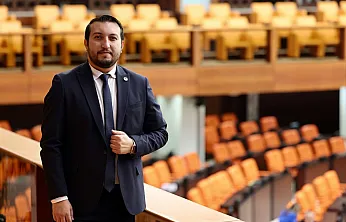 Afyon'da Okudu, Tarım Ve Orman Bakanlığı'nın Gözü Oldu