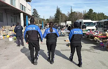 Afyon'da Pazarcılara Polisten Özel Bilgilendirme