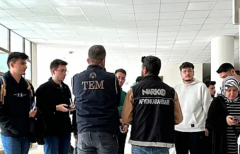 Afyon'da Polis, 17 Bin Üniversitesi Öğrencisini Bilgilendirdi