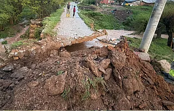 Afyon'da Sel Alarmı: 3 Köprü Menfezi Kullanılamaz Hale Geldi