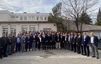 Afyon'da Sendika Zirvesi! Devlet, Millet ve Hak Mücadelesi Konuşuldu